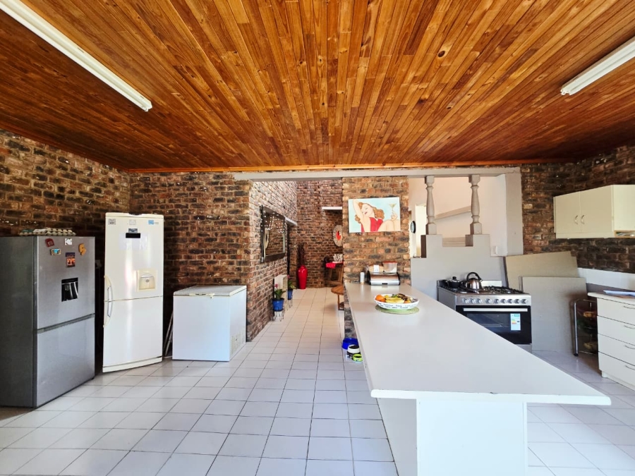 4 Bedroom Property for Sale in Blanco Western Cape